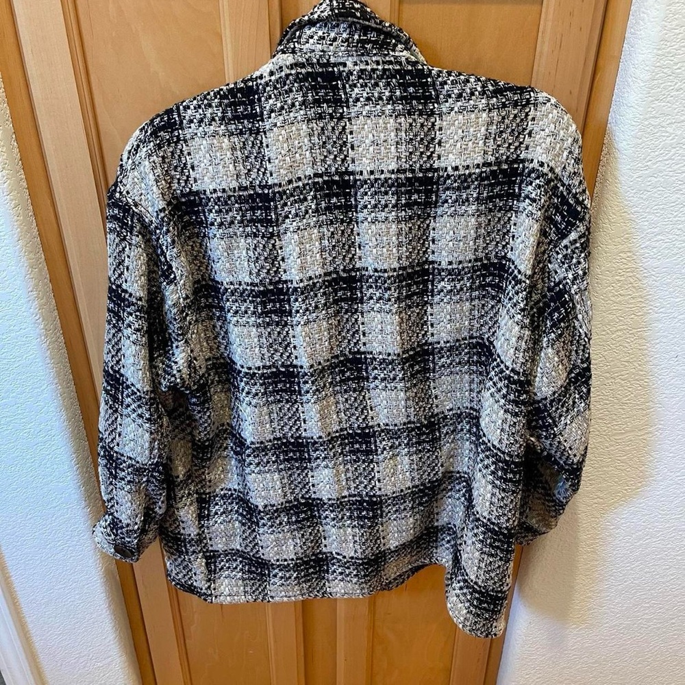 Women’s Zara Textured Plaid Black and White Overshirt Jacket Size XS Extra Small - Picture 8 of 8